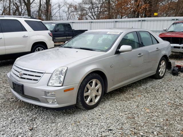 1G6DW677870180752 - 2007 CADILLAC STS SILVER photo 2