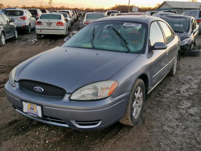 1FAFP56U06A164192 - 2006 FORD TAURUS SEL GRAY photo 2