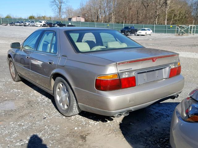 1G6KS54Y2YU175552 - 2000 CADILLAC SEVILLE SL GOLD photo 3