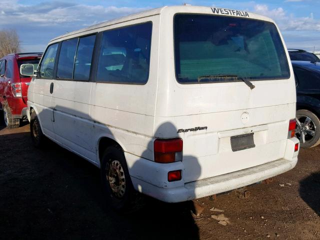 WV2MB47021H147756 - 2001 VOLKSWAGEN EUROVAN MV WHITE photo 3