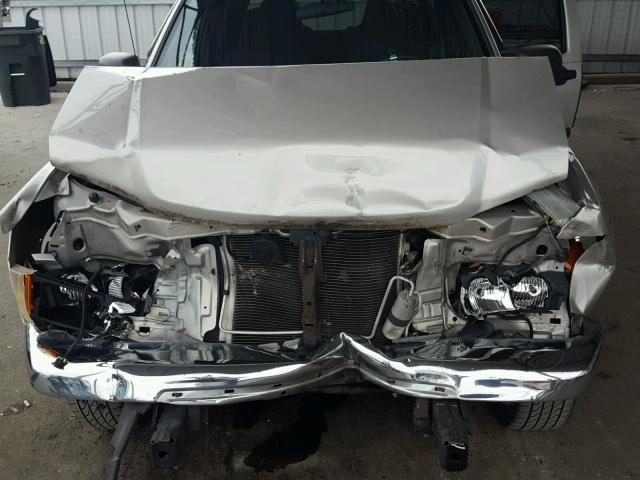 1GCCS13E078138590 - 2007 CHEVROLET COLORADO SILVER photo 7