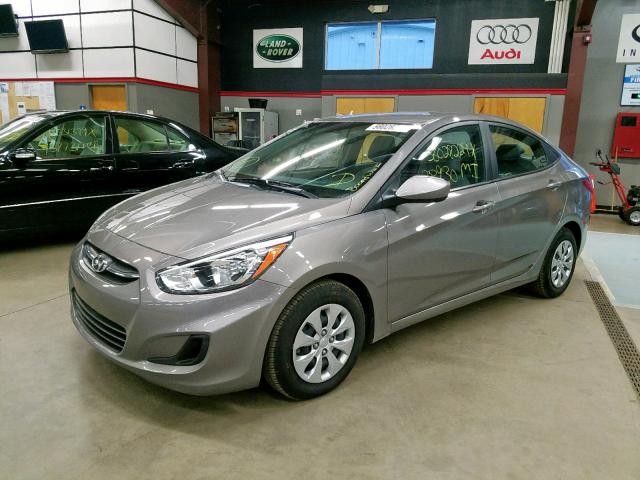 KMHCT4AE3HU390677 - 2017 HYUNDAI ACCENT SE GRAY photo 2