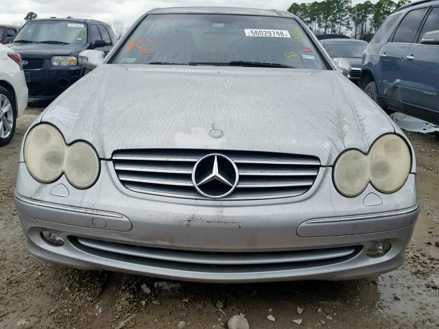 WDBTJ65J65F147988 - 2005 MERCEDES-BENZ CLK 320C SILVER photo 9