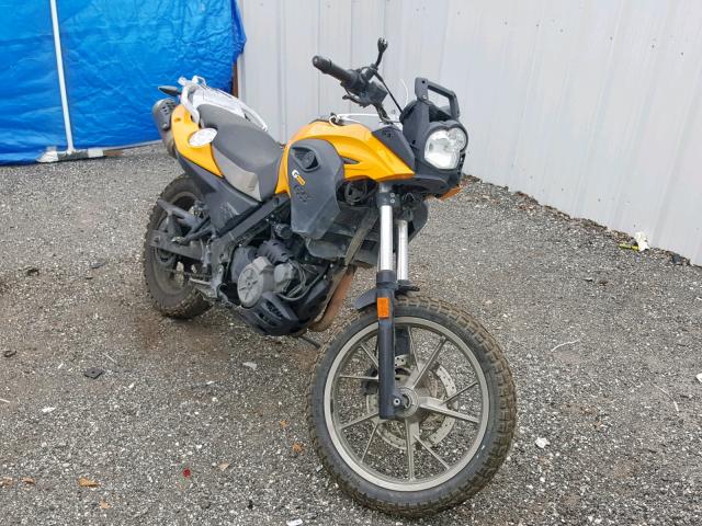 WB1018908DZY95153 - 2013 BMW G650 GS YELLOW photo 1