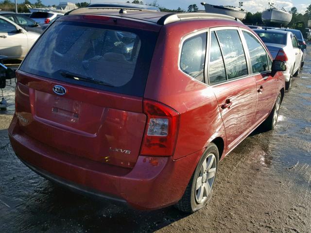 KNAFG526487155784 - 2008 KIA RONDO LX RED photo 4