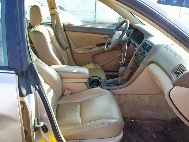 JT8BF28G910316629 - 2001 LEXUS ES 300 GOLD photo 5