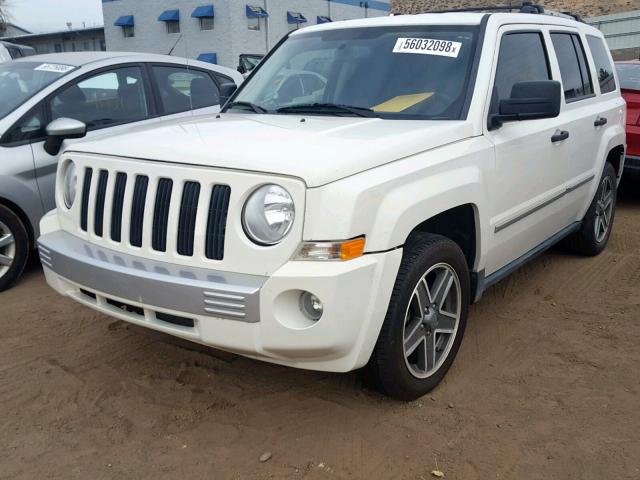 1J8FT48B69D177830 - 2009 JEEP PATRIOT LI WHITE photo 2