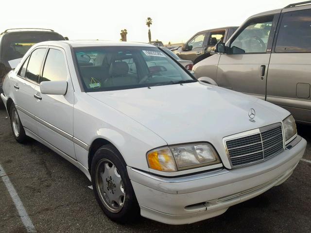 WDBHA23GXWA578838 - 1998 MERCEDES-BENZ C 230 WHITE photo 1