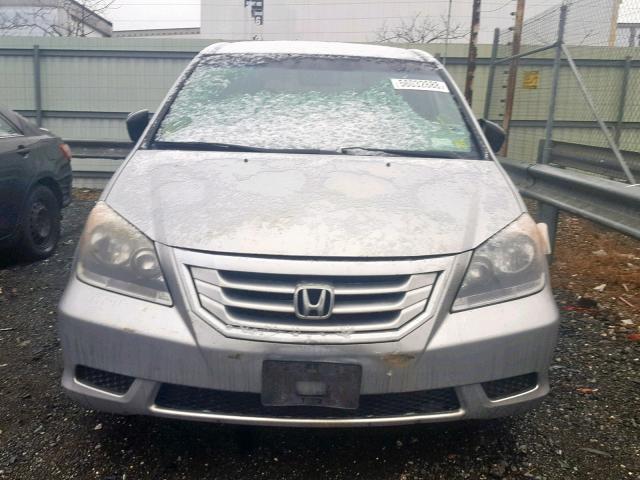 5FNRL3H29AB053403 - 2010 HONDA ODYSSEY LX SILVER photo 9