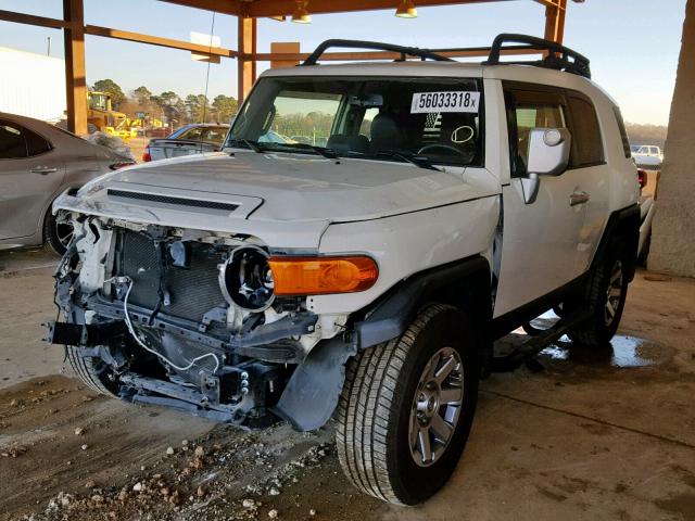 JTEBU4BF2EK179817 - 2014 TOYOTA FJ CRUISER WHITE photo 2