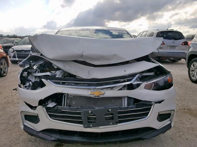 1G1ZB5ST5HF240295 - 2017 CHEVROLET MALIBU LS WHITE photo 9