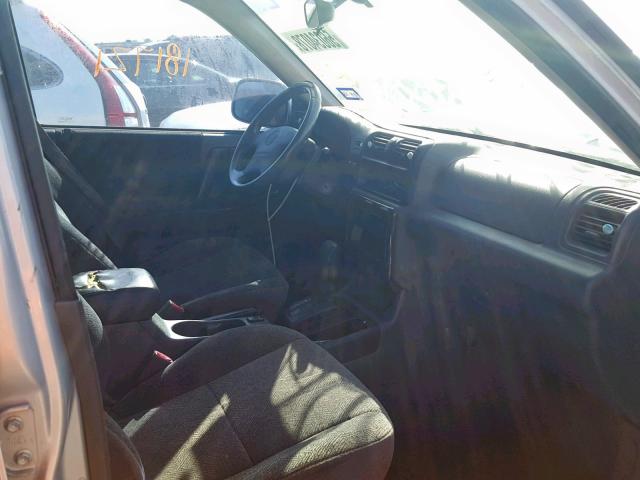 4S6CK58W324403238 - 2002 HONDA PASSPORT E 银色 照片 5