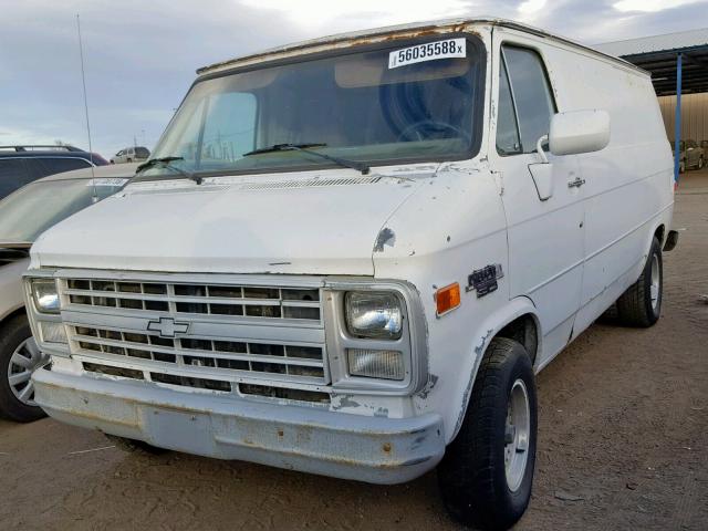 1GCDG15H7L7104062 - 1990 CHEVROLET G10 WHITE photo 2