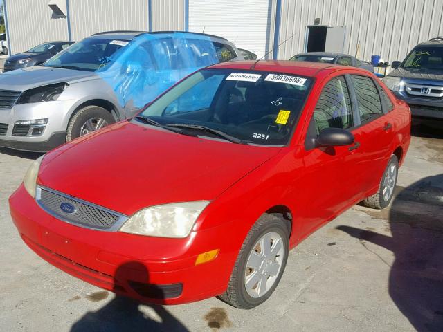 1FAFP34N76W117406 - 2006 FORD FOCUS ZX4 RED photo 2
