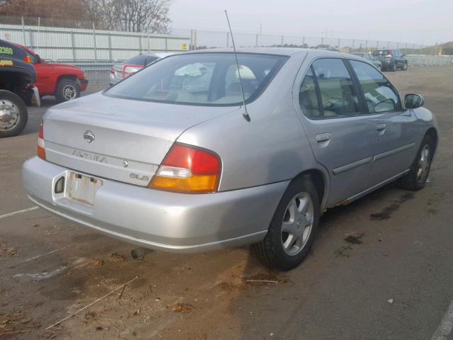 1N4DL01D2WC229934 - 1998 NISSAN ALTIMA XE SILVER photo 4