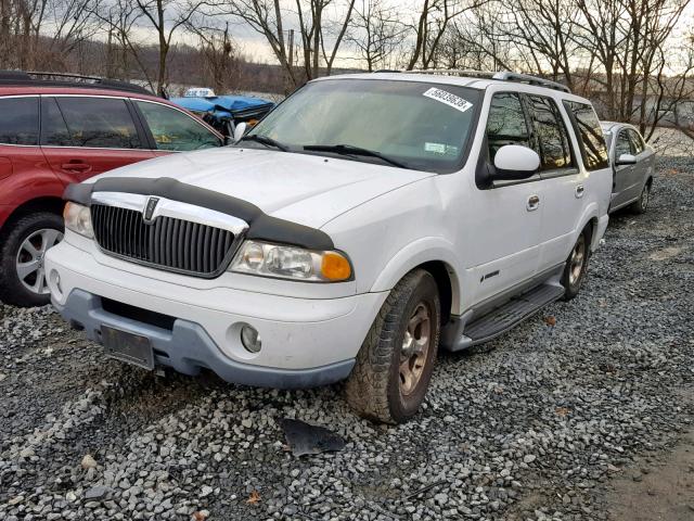 5LMEU27A81LJ03194 - 2001 LINCOLN NAVIGATOR 白色 照片 2