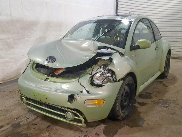 3VWCP21C01M443404 - 2001 VOLKSWAGEN NEW BEETLE GREEN photo 2