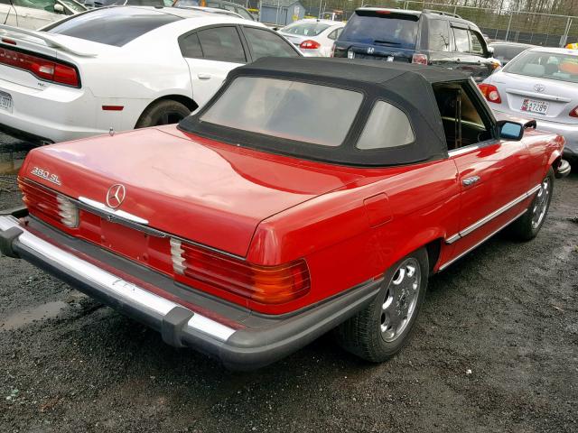 WDBBA45A8DB023419 - 1983 MERCEDES-BENZ 380 SL RED photo 4