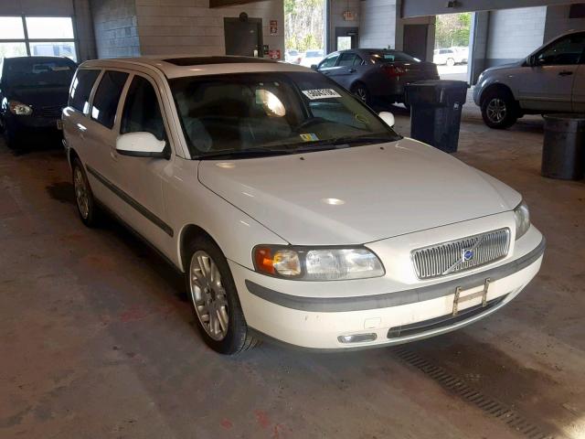 YV1SW53D812061132 - 2001 VOLVO V70 T5 TUR WHITE photo 1