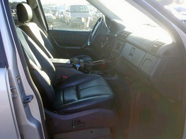 4JGAB72E6YA216761 - 2000 MERCEDES-BENZ ML 430 银色 照片 5