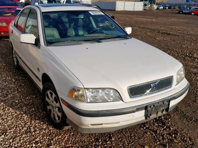 YV1VS2553YF559352 - 2000 VOLVO S40 WHITE photo 1