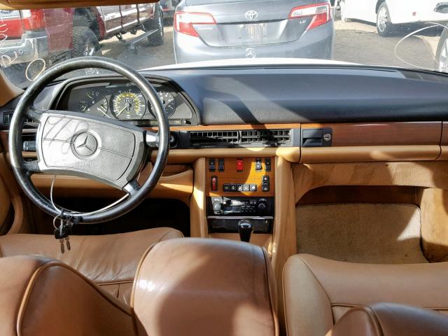 WDBCB25D8GA274273 - 1986 MERCEDES-BENZ 300 SDL WHITE photo 9