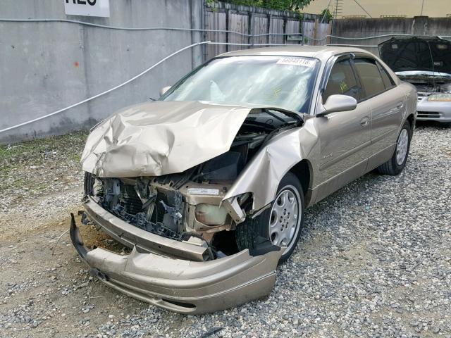 2G4WB52K6W1513570 - 1998 BUICK REGAL LS GOLD photo 2