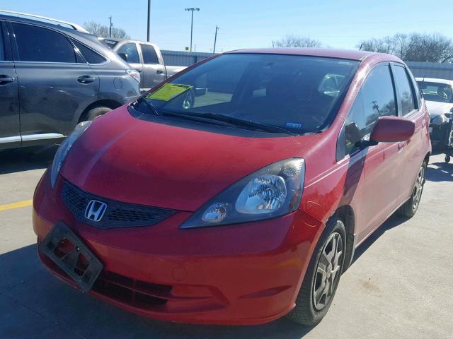 JHMGE8H34DC065756 - 2013 HONDA FIT RED photo 2