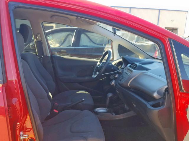 JHMGE8H34DC065756 - 2013 HONDA FIT RED photo 5