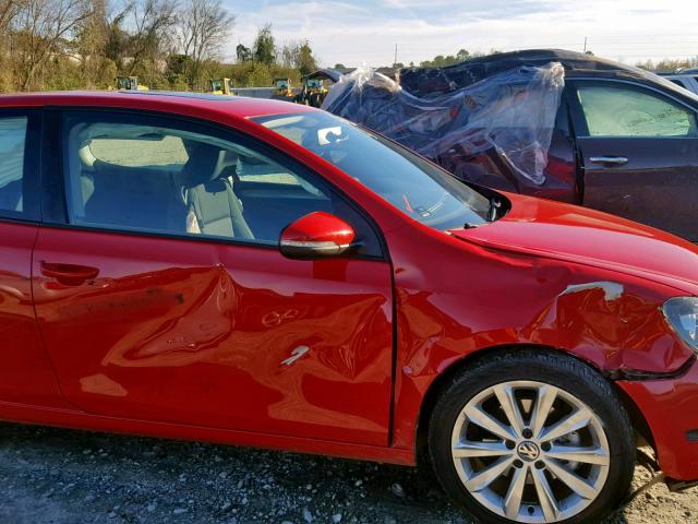 WVWMM7AJ9DW122395 - 2013 VOLKSWAGEN GOLF 红色 照片 9