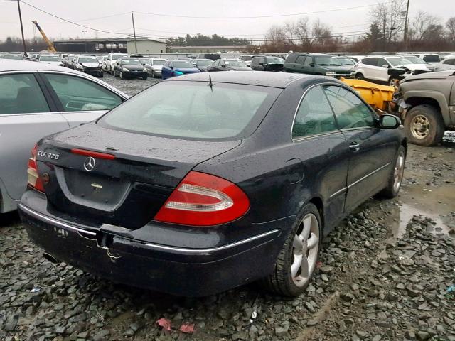 WDBTJ65J24F118261 - 2004 MERCEDES-BENZ CLK 320C BLACK photo 4