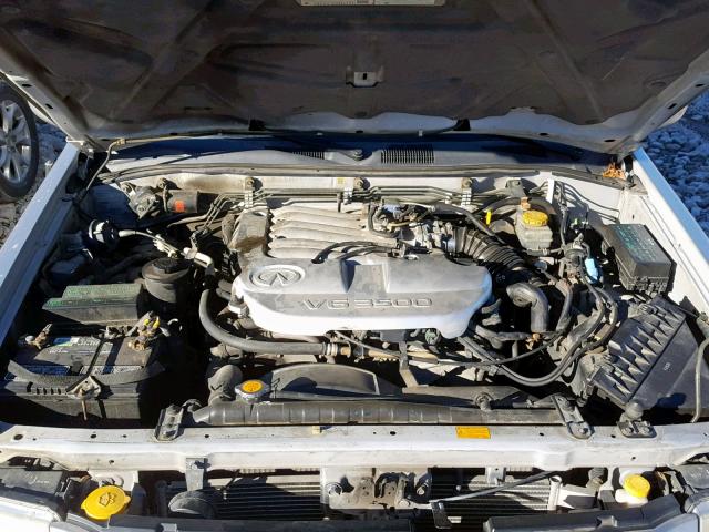 JNRDR09X12W213062 - 2002 INFINITI QX4 SILVER photo 7