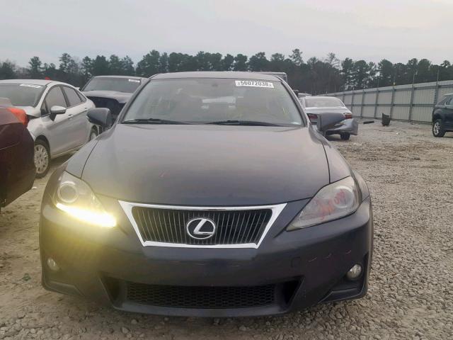 JTHBF5C21B5139799 - 2011 LEXUS IS 250 GRAY photo 9