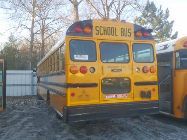 4UZ6CJAA0WC914525 - 1998 FREIGHTLINER CHASSIS FS ყვითელი ფოტო 3