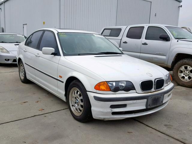 WBAAM3339XKC56975 - 1999 BMW 323 I WHITE photo 1