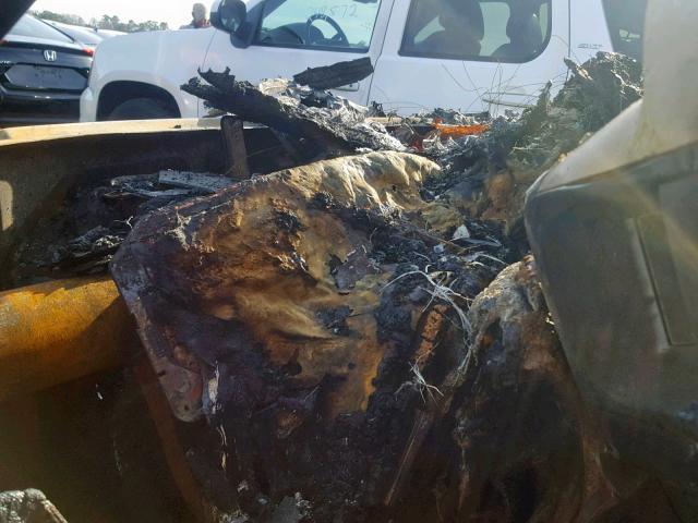 5LMFU27527LJ19391 - 2007 LINCOLN NAVIGATOR 白色 照片 8