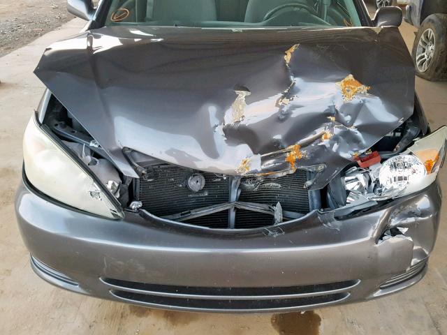 4T1BE32K53U753185 - 2003 TOYOTA CAMRY LE GRAY photo 7
