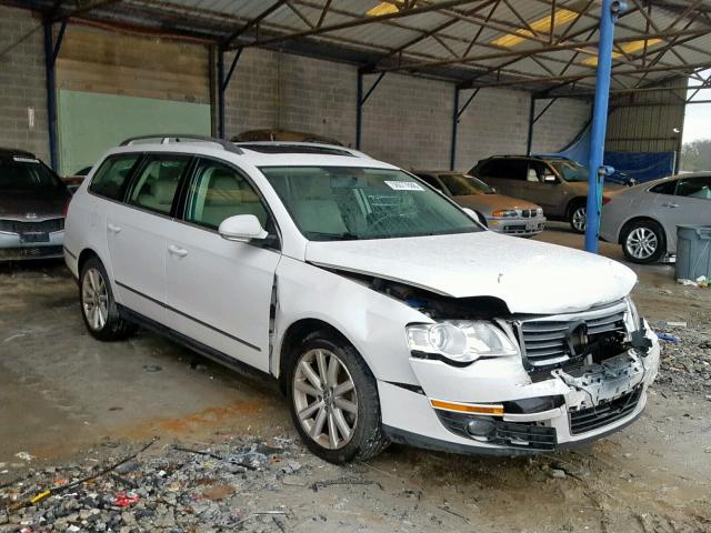 WVWXK7AN8AE168694 - 2010 VOLKSWAGEN PASSAT KOM WHITE photo 1