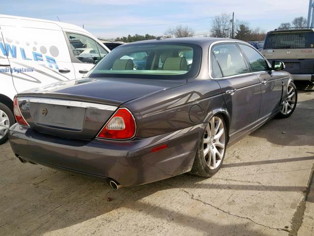 SAJWA79BX8SH21600 - 2008 JAGUAR XJ8 L GRAY photo 4