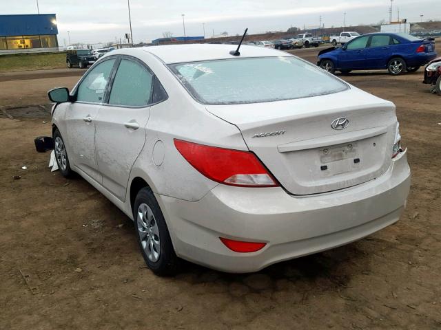 KMHCT4AE5HU251652 - 2017 HYUNDAI ACCENT SE WHITE photo 3