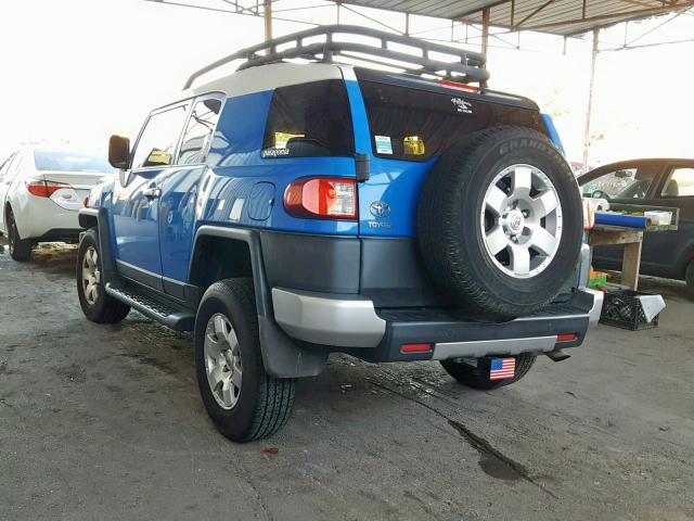 JTEBU11F18K024681 - 2008 TOYOTA FJ CRUISER BLUE photo 3