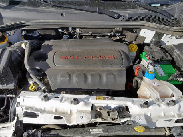 ZFBERFAT5F6A82472 - 2015 RAM PROMASTER 白色 照片 7