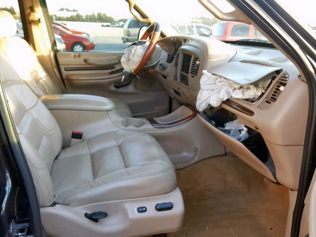5LMFU28L1WLJ01833 - 1998 LINCOLN NAVIGATOR Qara foto 5