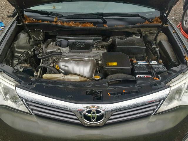 4T1BF1FK2CU589728 - 2012 TOYOTA CAMRY GRAY photo 7