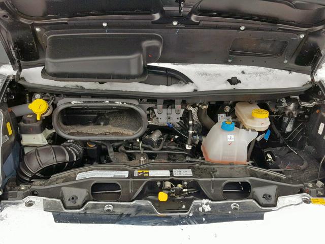 3C7WRVUG9JE132299 - 2018 RAM PROMASTER 黑色 照片 7