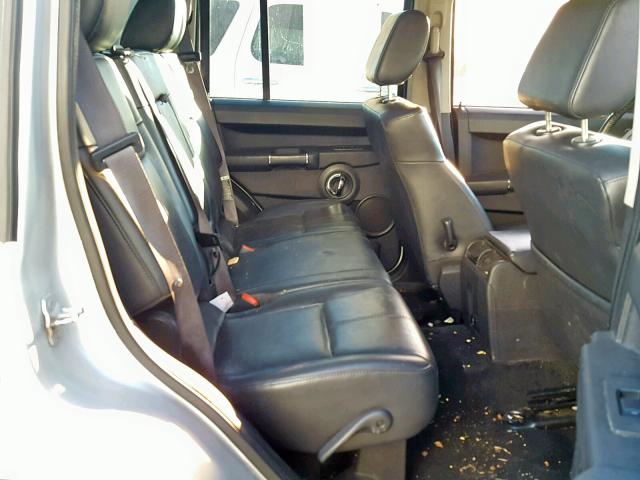 1J8HG58N38C232302 - 2008 JEEP COMMANDER SILVER photo 6