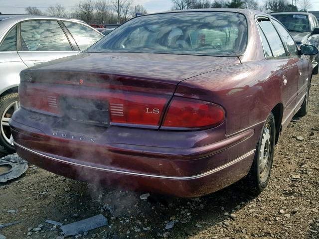 2G4WB52K5W1498978 - 1998 BUICK REGAL LS MAROON photo 4