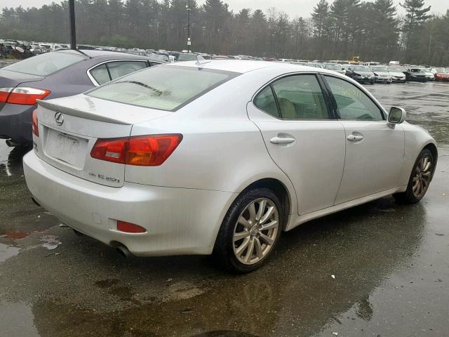 JTHCK262985026721 - 2008 LEXUS IS 250 WHITE photo 4