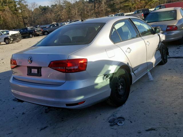 3VW1K7AJ1FM412056 - 2015 VOLKSWAGEN JETTA BASE Արծաթագույն լուսանկար 4