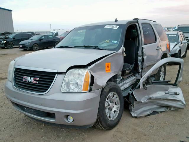 1GKFC13C77R321475 - 2007 GMC YUKON SILVER photo 2